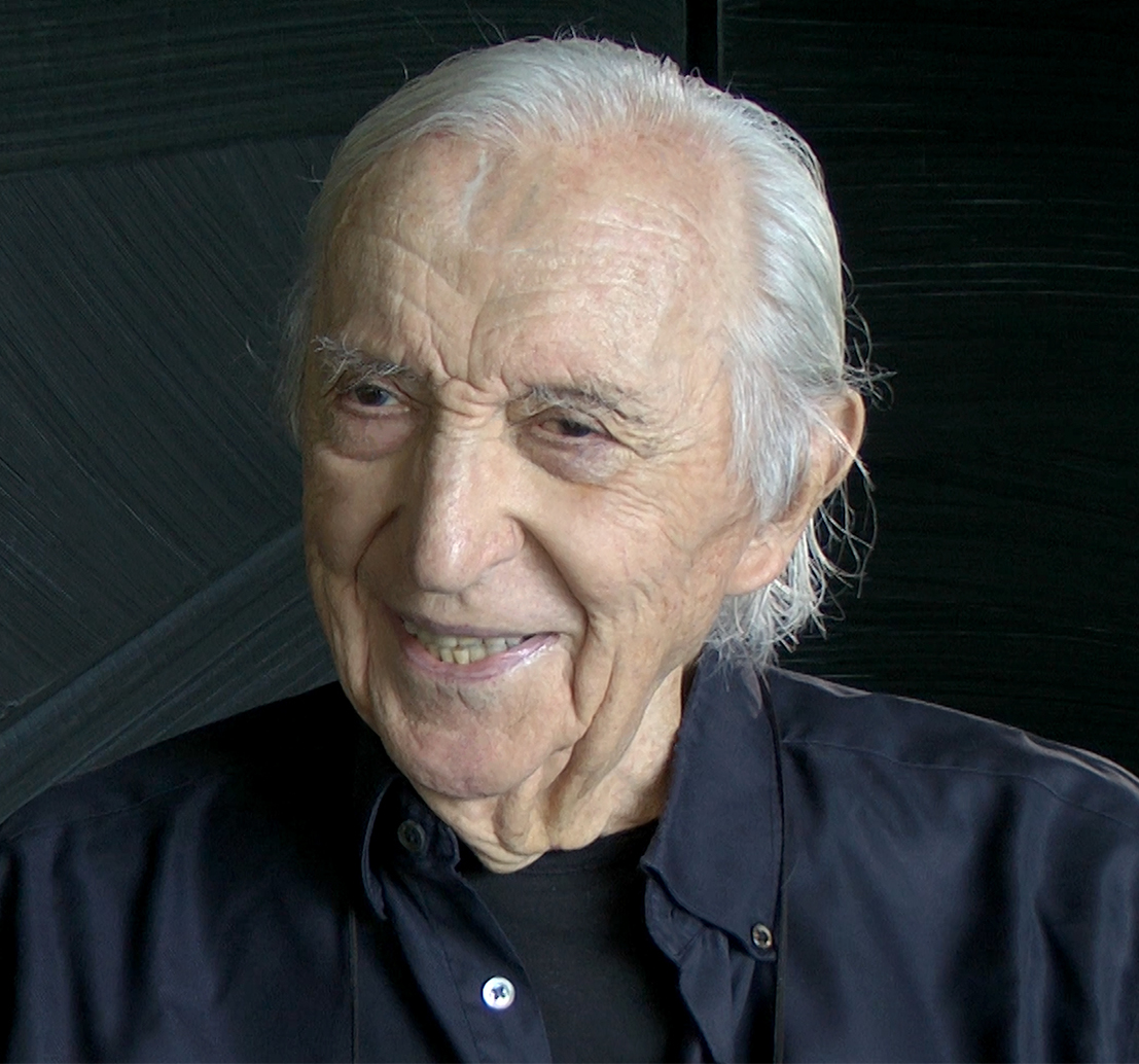 655446-artiste-pierre-soulages_(cropped) (1).jpg